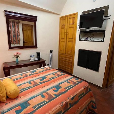 Hotel Antigua Casa De Piedra San Miguel de Allende Dış mekan fotoğraf