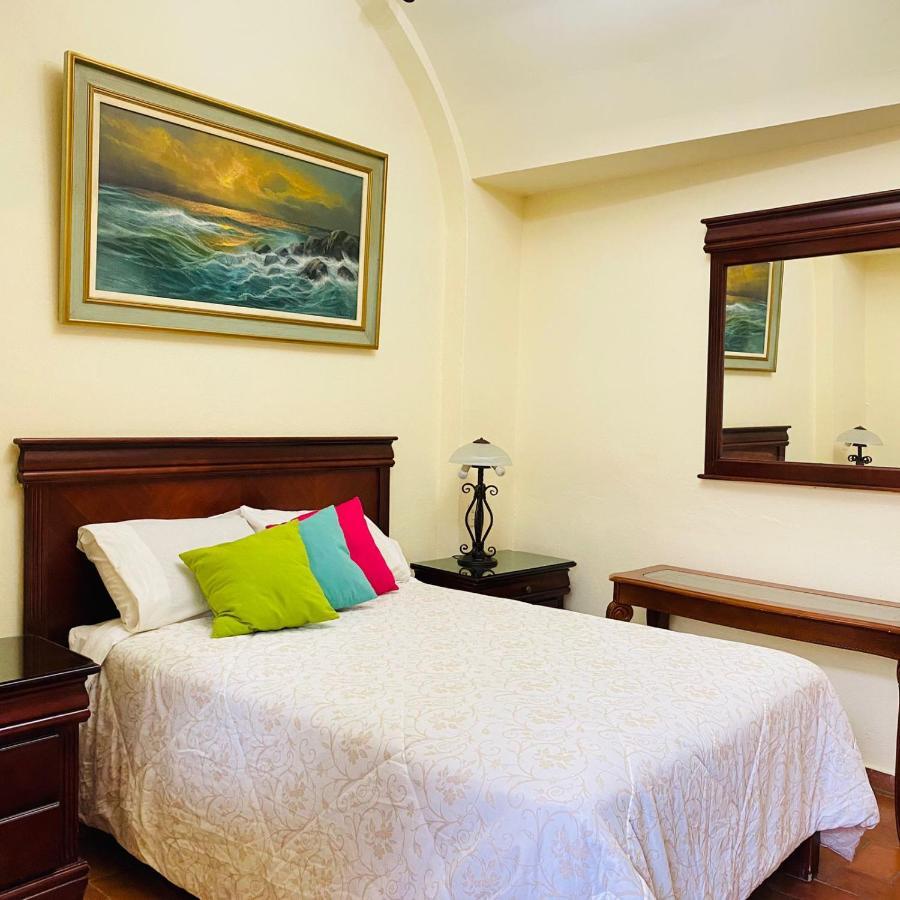 Hotel Antigua Casa De Piedra San Miguel de Allende Dış mekan fotoğraf