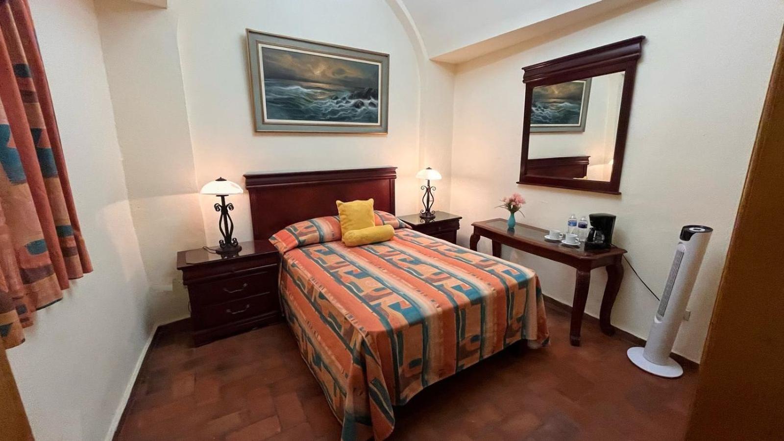Hotel Antigua Casa De Piedra San Miguel de Allende Dış mekan fotoğraf