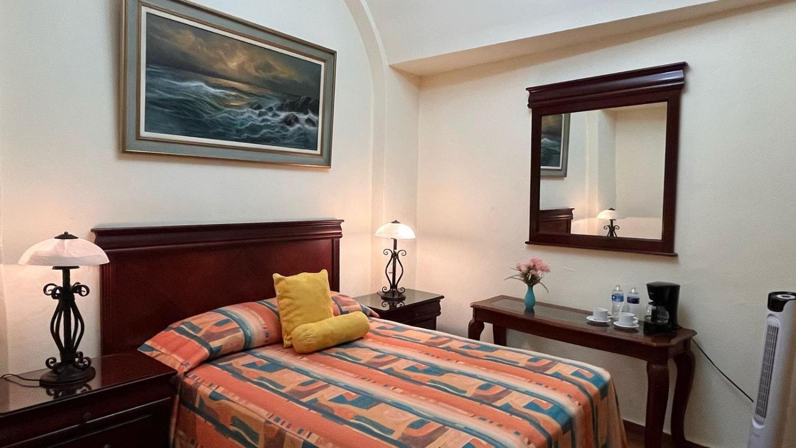 Hotel Antigua Casa De Piedra San Miguel de Allende Dış mekan fotoğraf